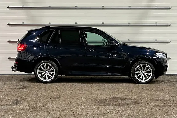 BMW X5 2017 photo 2