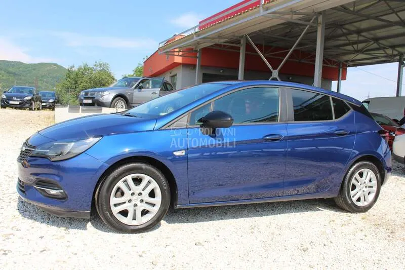Opel Astra K