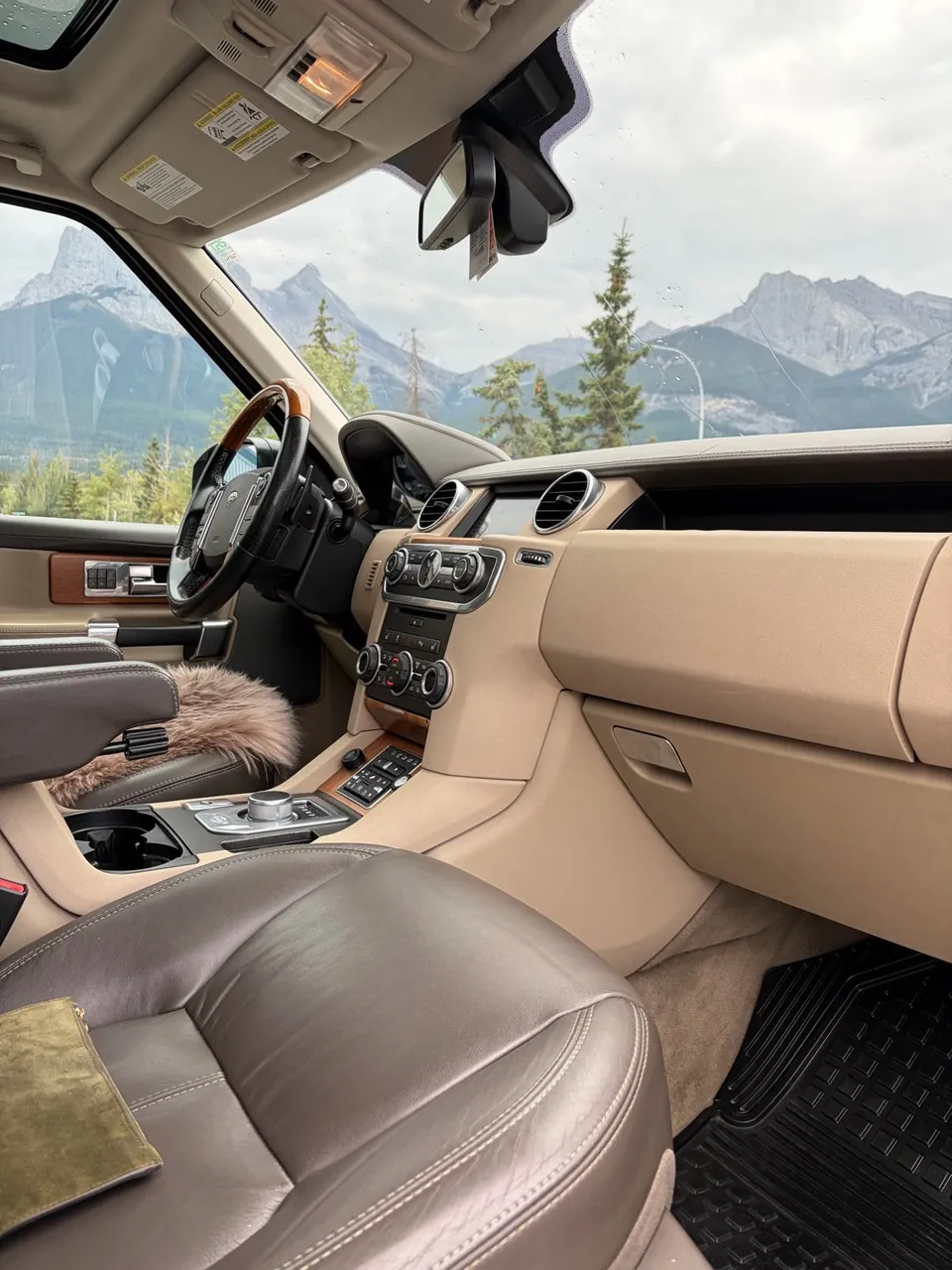 Land Rover Lr4 2015 photo 4