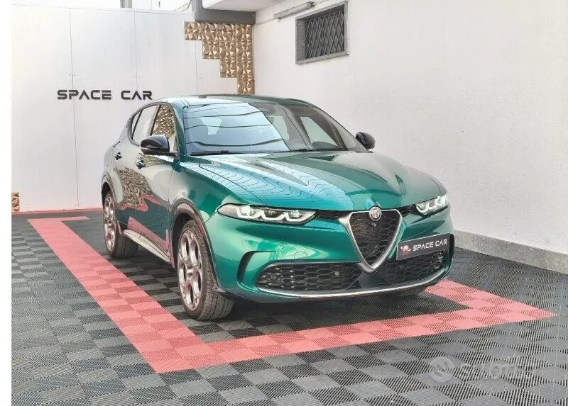 Alfa Romeo Tonale 2024 photo 2