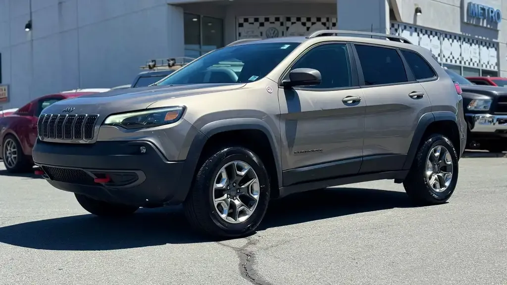 Jeep Cherokee 2019 photo 2