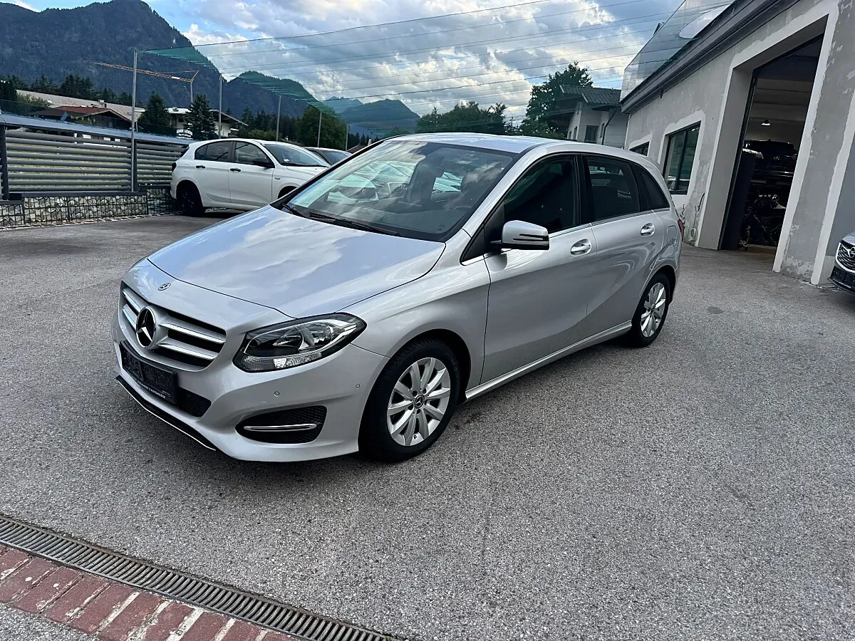 Mercedes-Benz B-Class 2018 photo 2
