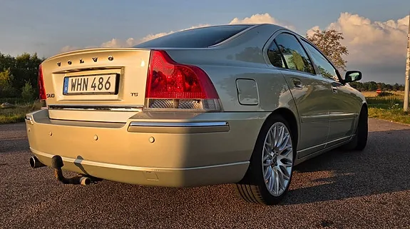 Volvo S60 2005 photo 2