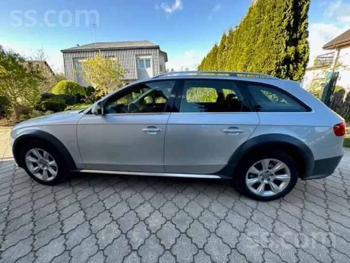 Audi A4 Allroad 2012 photo 2