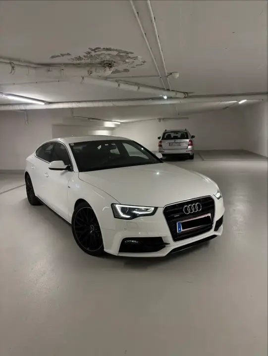 Audi A5 2016 photo 2
