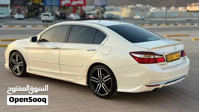 Honda Accord 2017 photo 3