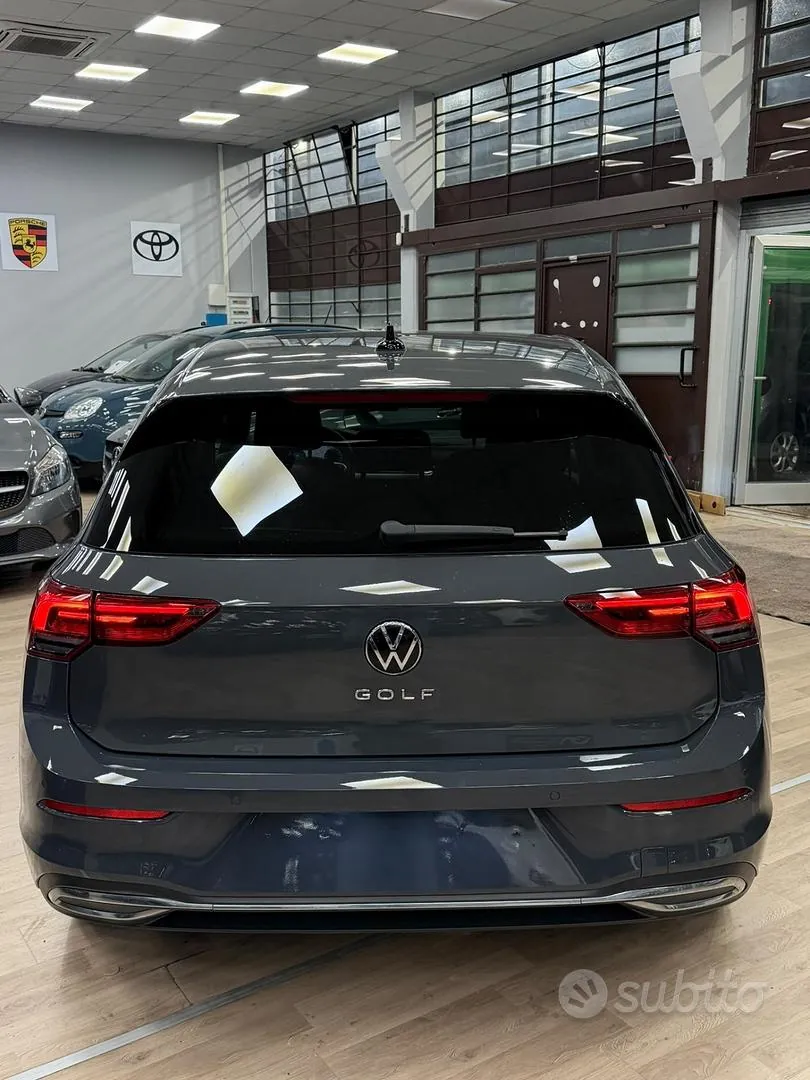 Volkswagen Golf 2023 photo 5
