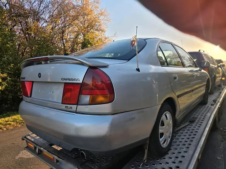Mitsubishi Charisma Gls