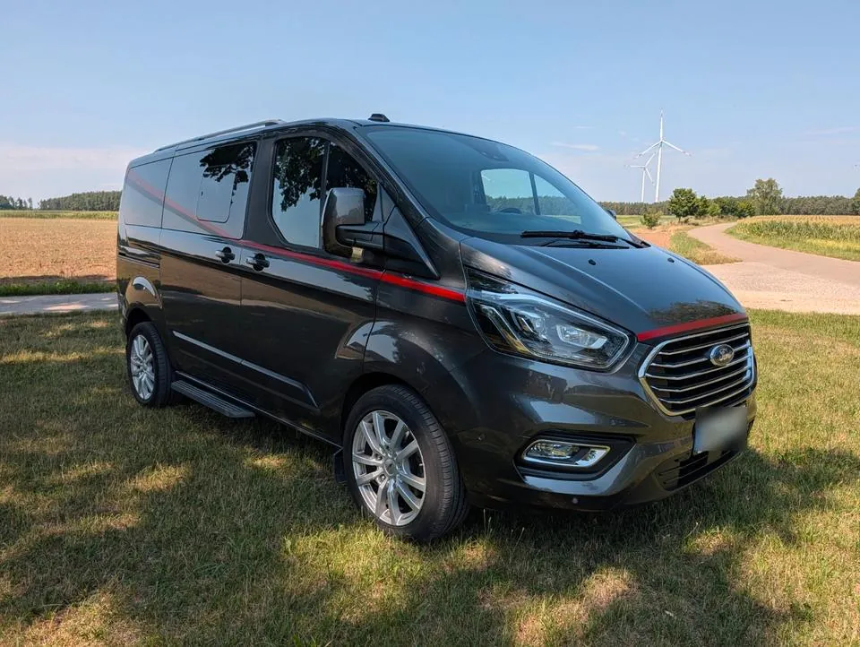Ford Tourneo Custom