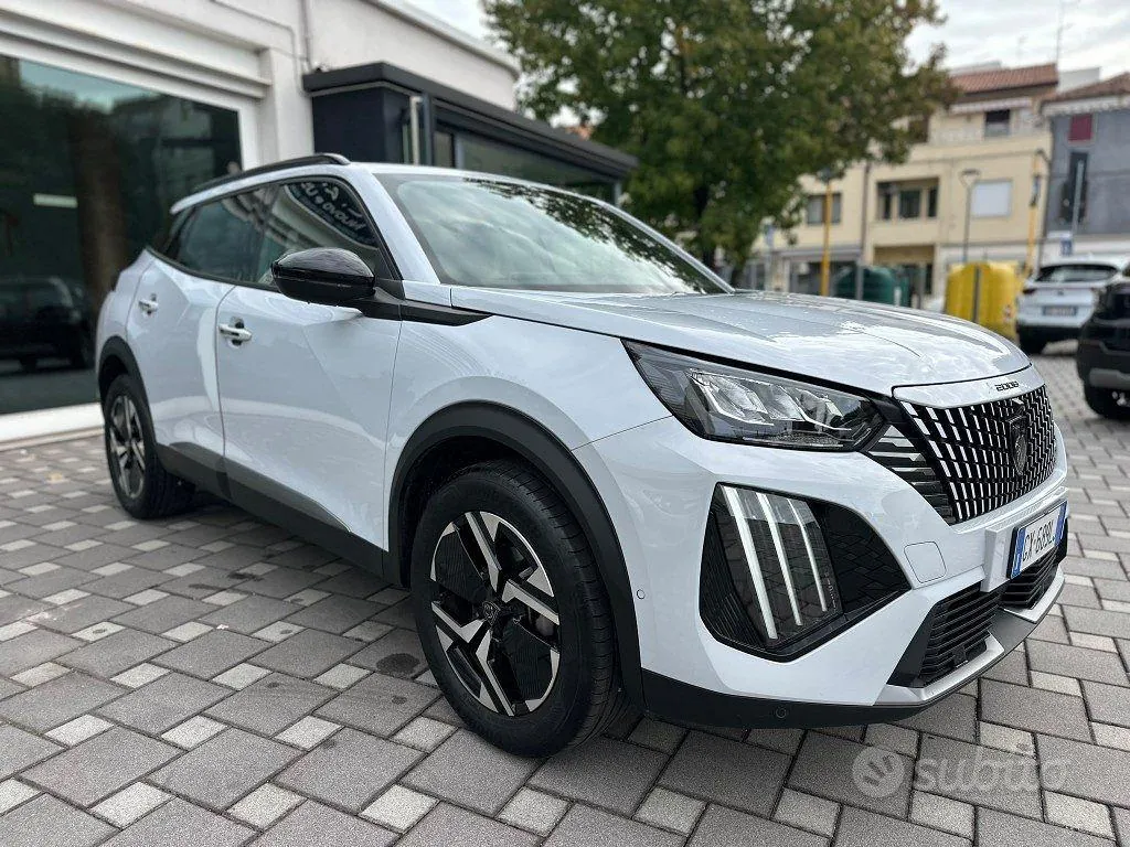 Peugeot 2008 2025 photo 5