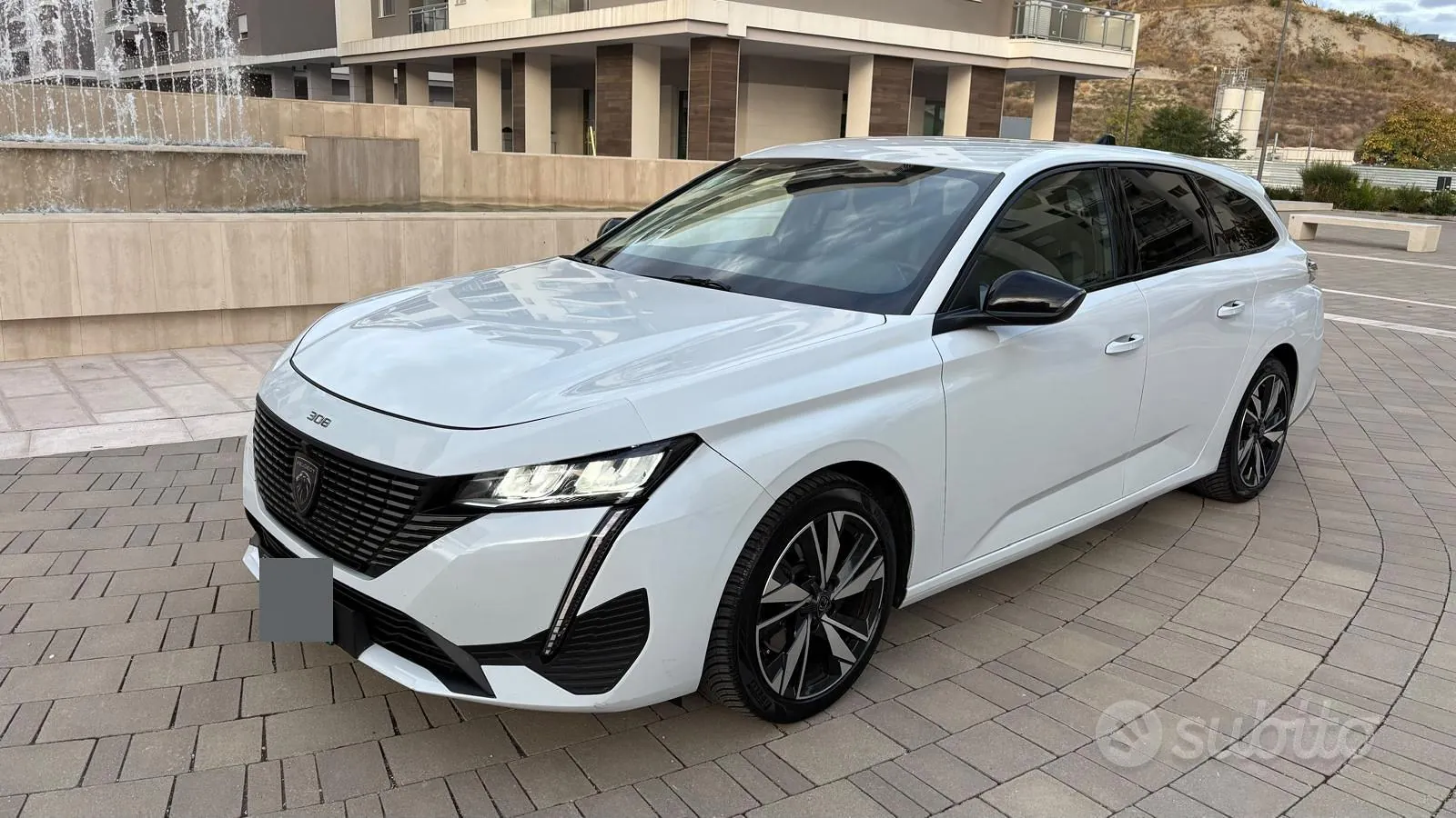 Peugeot 308 2024 photo 2