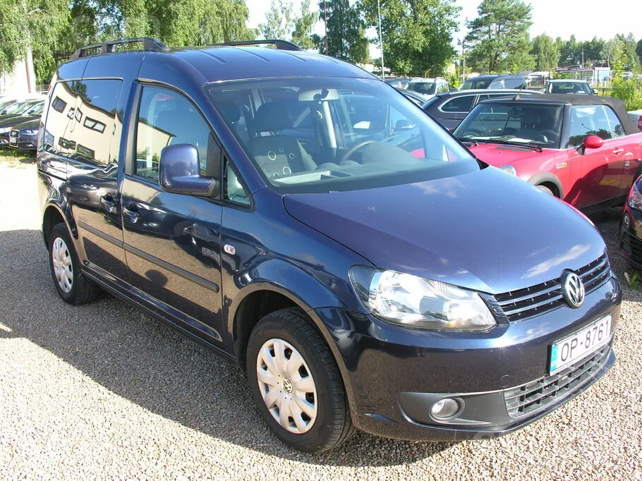 Volkswagen Caddy 2011 photo 2