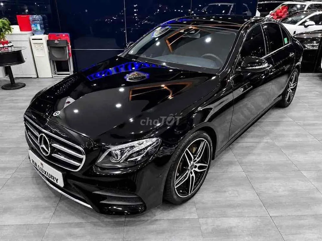 Mercedes-Benz E-Class 2020 photo 2