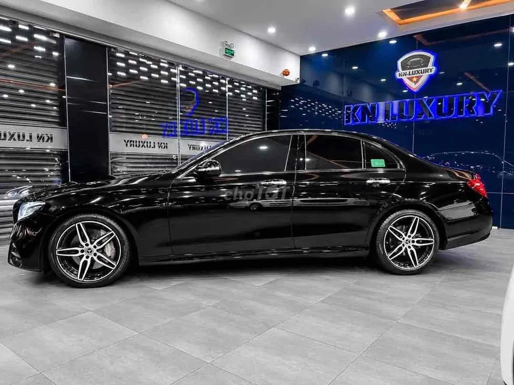 Mercedes-Benz E-Class 2020 photo 4