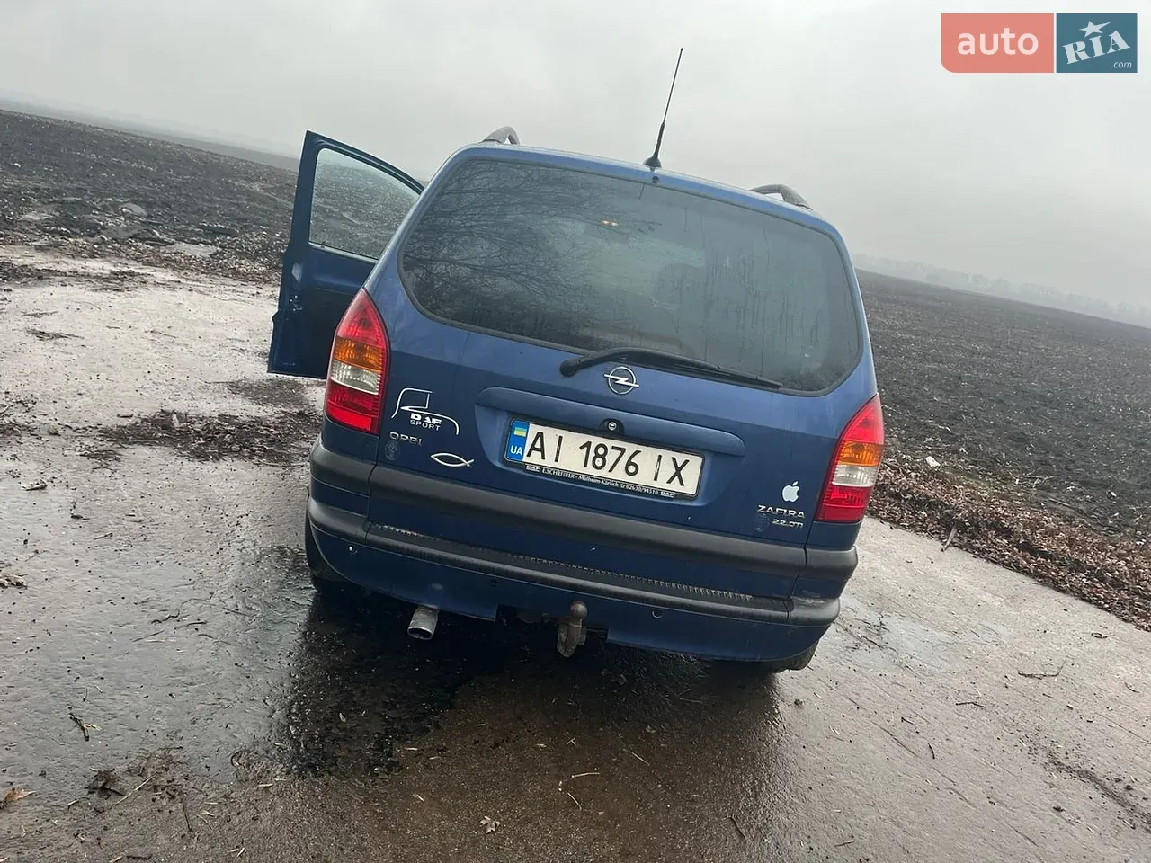 Opel Zafira 2002 photo 2