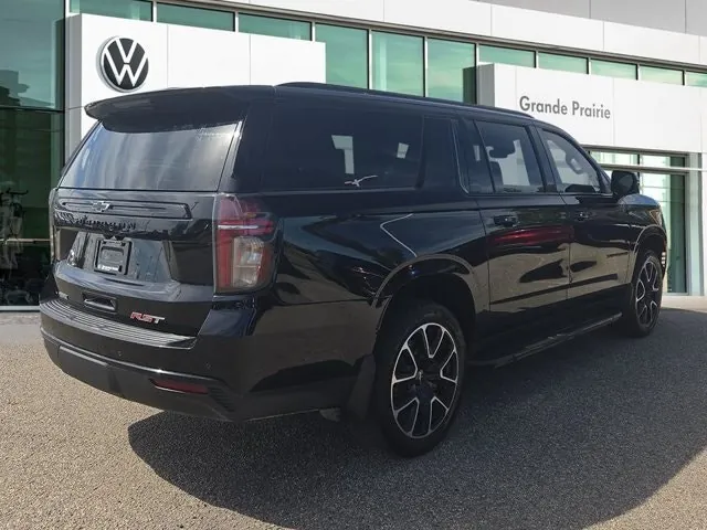 Chevrolet Suburban 2024 photo 5