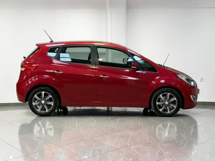 Hyundai Ix20 2016 photo 4