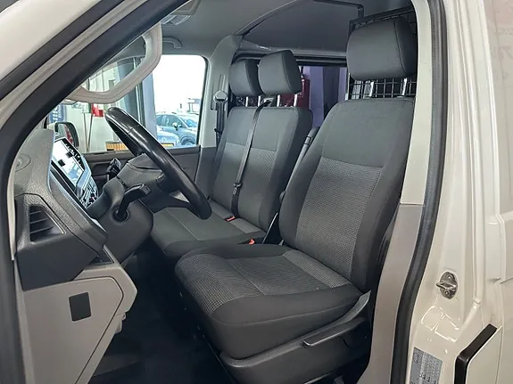 Volkswagen Transporter 2022 photo 5