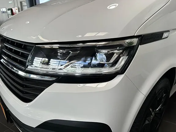 Volkswagen Transporter 2022 photo 4