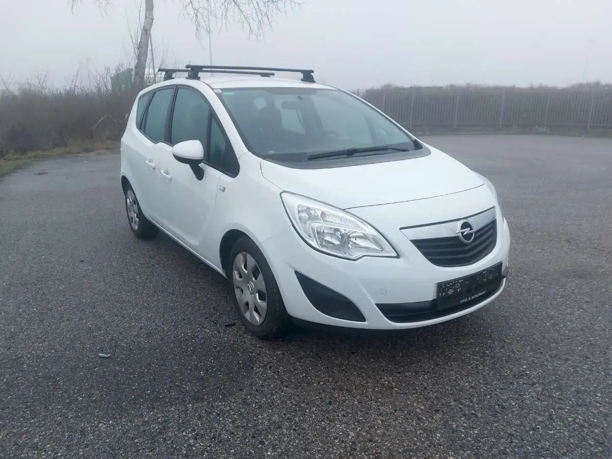 Opel Meriva 2010 photo 2