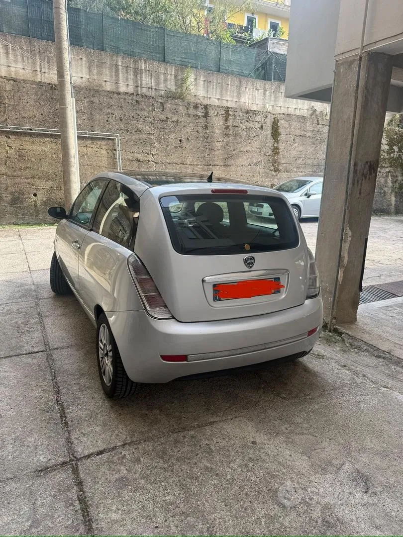Lancia Ypsilon 2007 photo 2