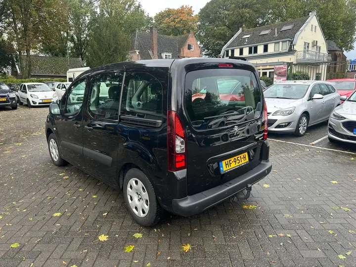 Peugeot Partner Tepee 2015 photo 4