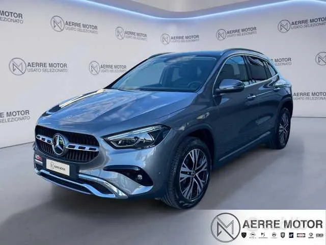 Mercedes-Benz Gla 2023 photo 3