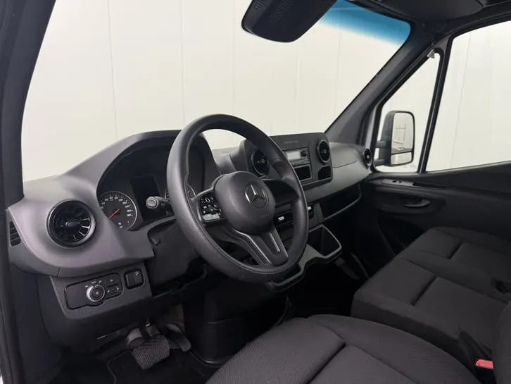 Mercedes-Benz Sprinter 2022 photo 3