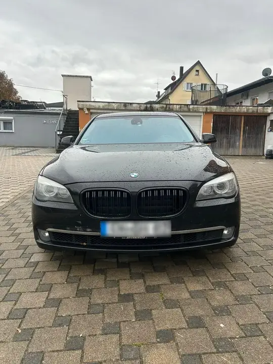 BMW 740D