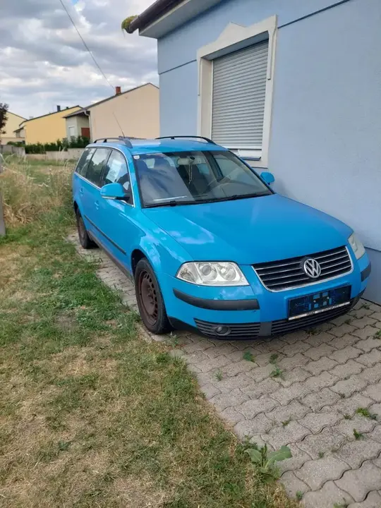 Volkswagen Passat 2004 photo 2