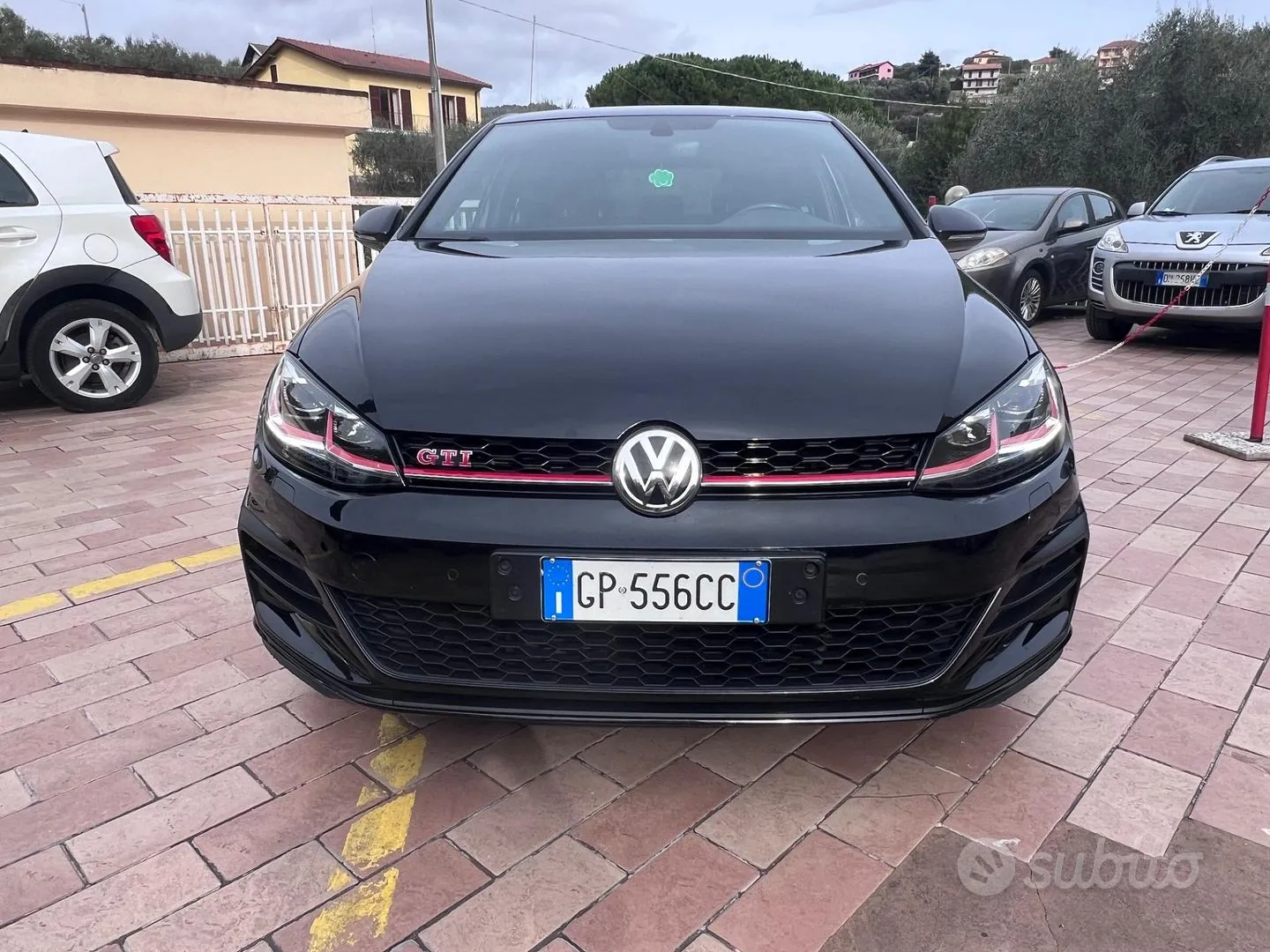 Volkswagen Golf 2019 photo 2