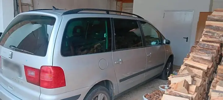 Seat Alhambra