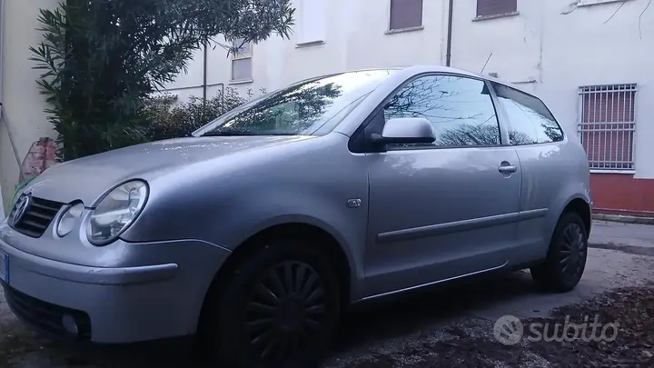 Volkswagen Polo 2005 photo 3