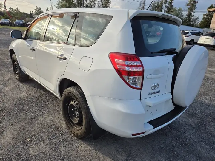 Toyota Rav4 2012 photo 5
