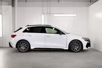 Audi Rs3 2025 photo 4