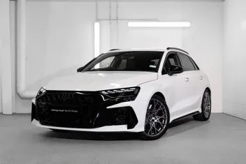 Audi Rs3 2025 photo 2