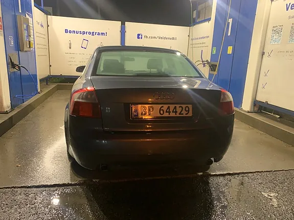 Audi A4 2002 photo 4
