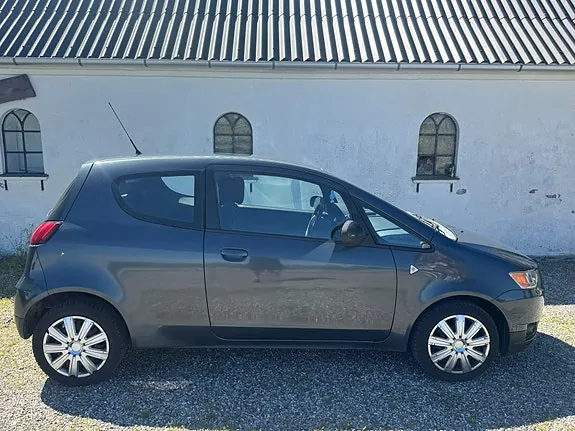 Mitsubishi Colt 2009 photo 4