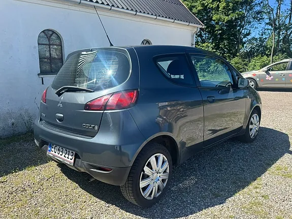 Mitsubishi Colt 2009 photo 5