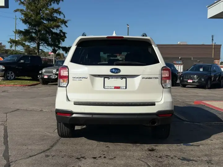 Subaru Forester 2017 photo 4