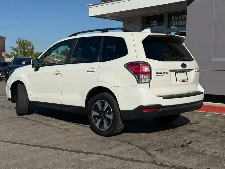 Subaru Forester 2017 photo 3