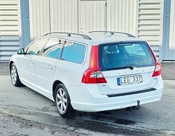 Volvo V70 2011 photo 4