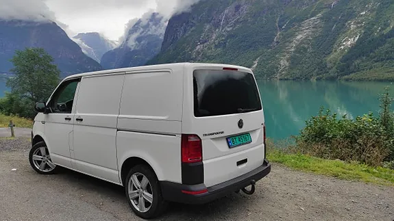 Volkswagen Transporter 2017 photo 4