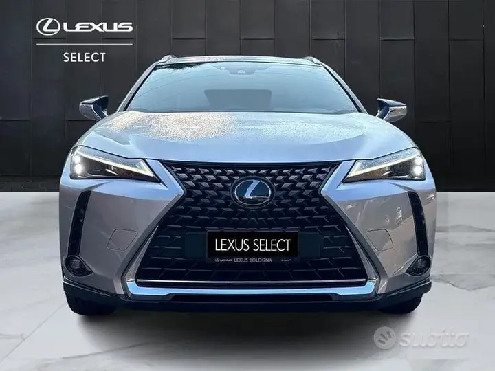 Lexus Ux 2023 photo 3