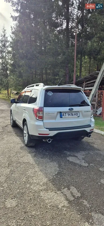 Subaru Forester 2011 photo 5