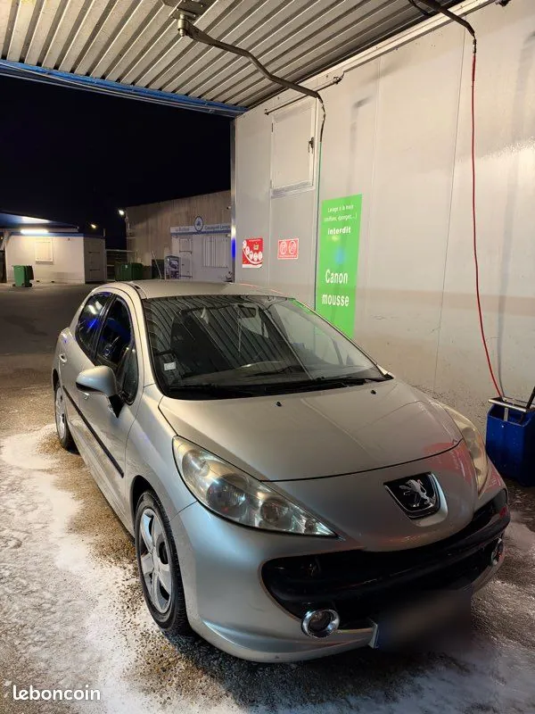 Peugeot 207