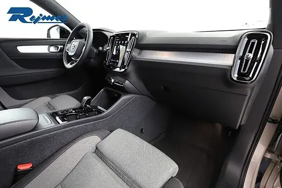 Volvo Xc40 2024 photo 5