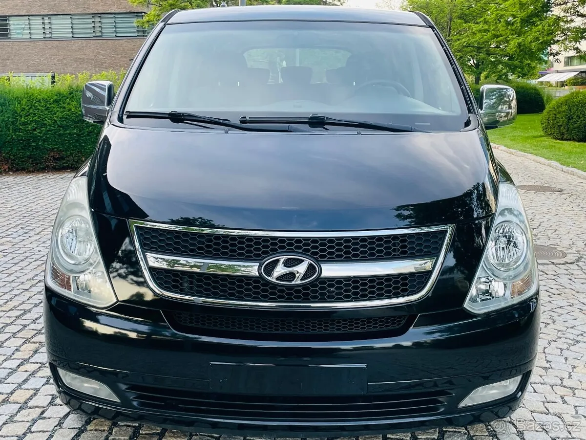 Hyundai H1 2011 photo 3