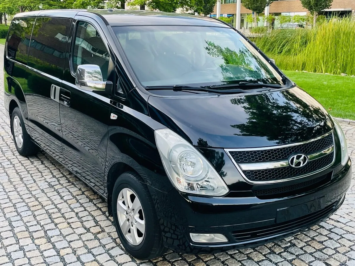 Hyundai H1 2011 photo 4