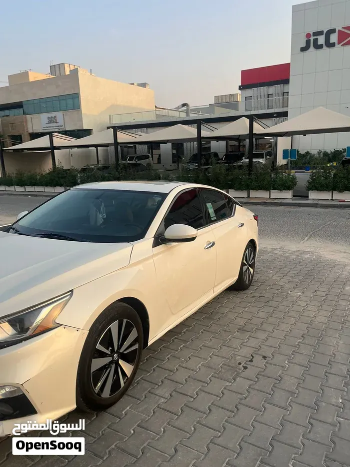 Nissan Altima 2021 photo 3